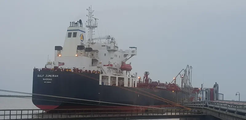 GULF JUMEIRAH Tanker IMO 9381823 photo 3