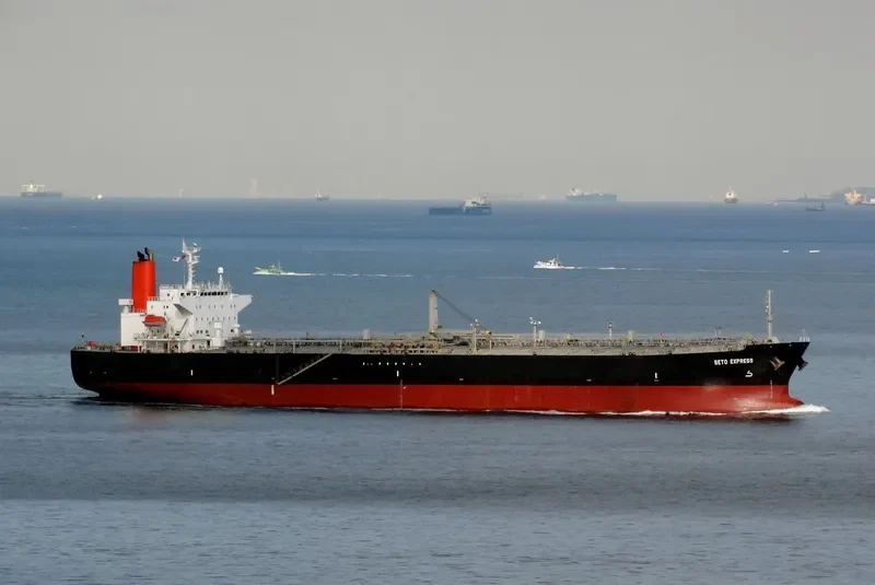 BLACK SWAN Tanker IMO 9382712 photo 5