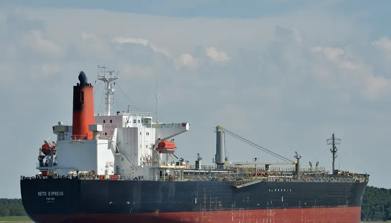 BLACK SWAN Tanker IMO 9382712 photo 6