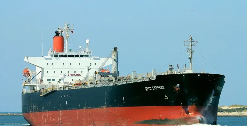 BLACK SWAN Tanker IMO 9382712 photo 10