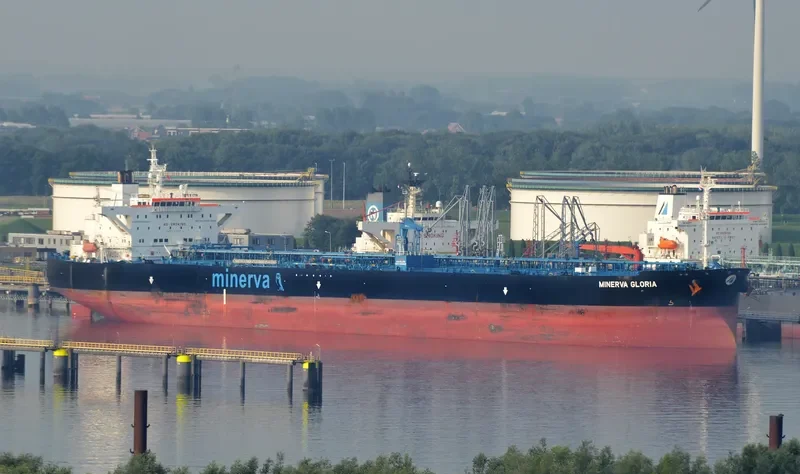 MINERVA GLORIA Tanker IMO 9382750 photo 2