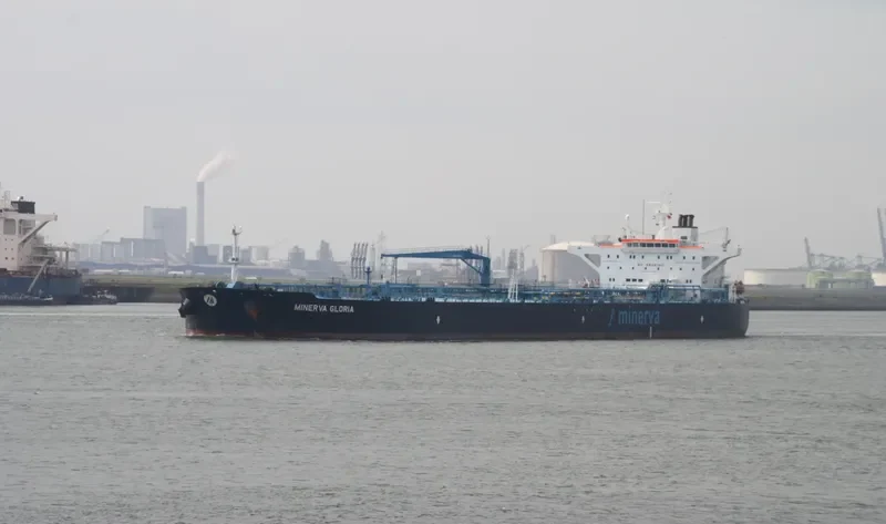 MINERVA GLORIA Tanker IMO 9382750 photo 3