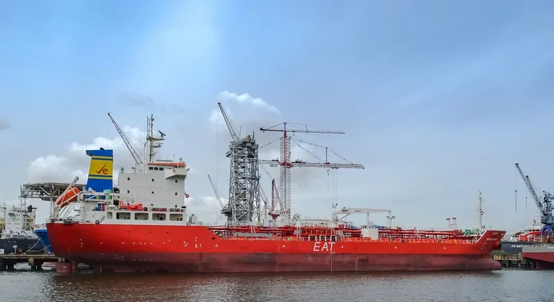 NAUTICA RENGGAM Tanker IMO 9383144