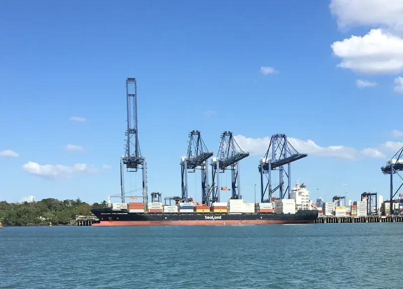 SEALAND PHILADELPHIA Container Ship IMO 9383247 photo 6
