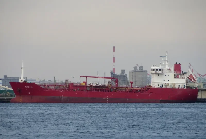 SLNC PAX Tanker IMO 9383663 photo 9