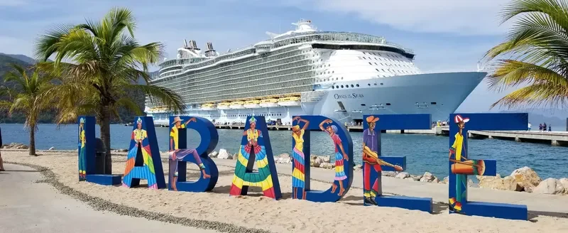 OASIS OF THE SEAS Passenger Ship IMO 9383936 photo 7