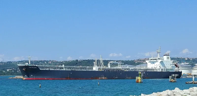 VALTELLINA Tanker IMO 9384136 photo 5
