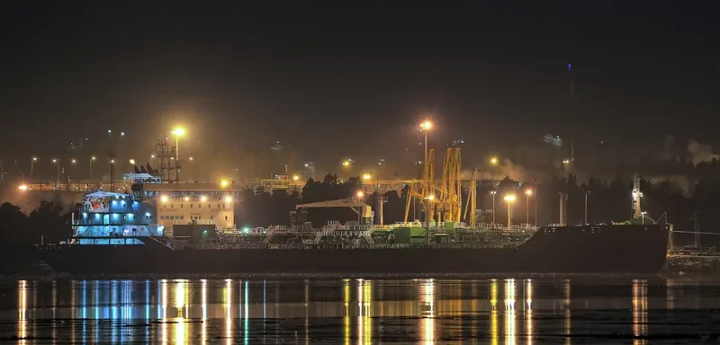 RN MURMANSK Tanker IMO 9384447 photo 5