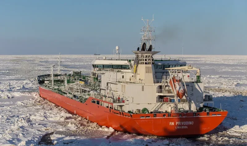 RN PRIVODINO Tanker IMO 9384459 photo 5