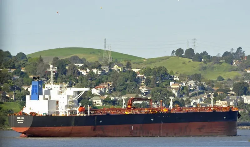 RED SUN Tanker IMO 9384564 photo 4