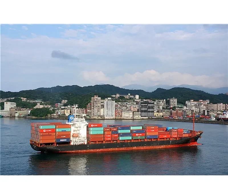 KYOTO TOWER Container Ship IMO 9384887 photo 6