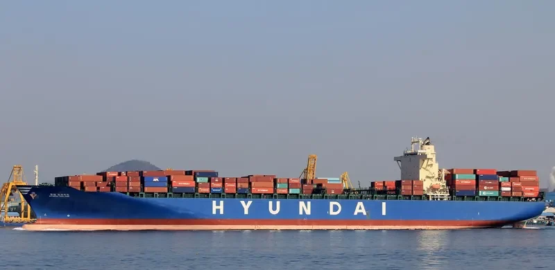 HYUNDAI OAKLAND Container Ship IMO 9385013 photo 5