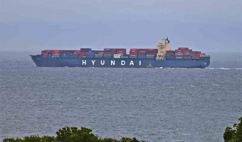 WAN HAI 621 Container Ship IMO 9385025 photo 7