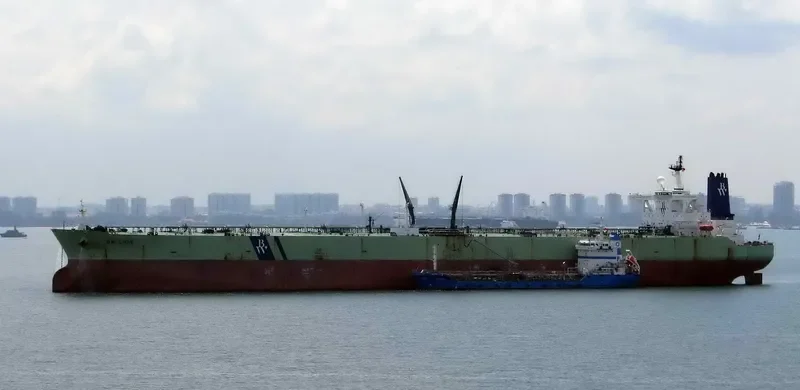 DHT LOTUS Tanker IMO 9385037 photo 8