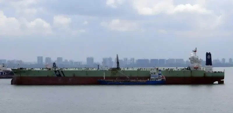 DHT LOTUS Tanker IMO 9385037 photo 9