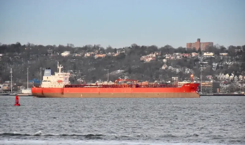 SCF DON Tanker IMO 9385142 photo 3