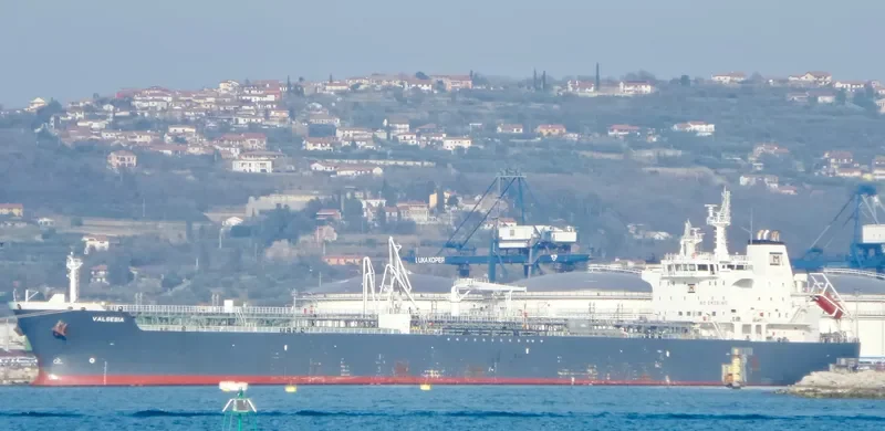 VALSESIA Tanker IMO 9385178 photo 4