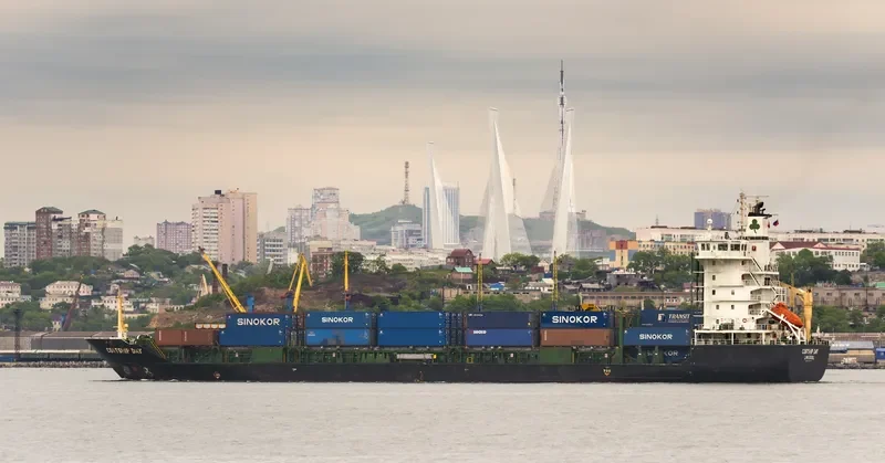 CONTSHIP DAY Container Ship IMO 9385439 photo 5