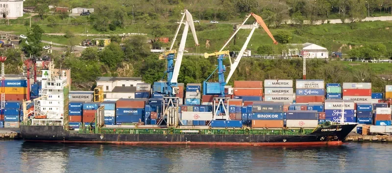 CONTSHIP DAY Container Ship IMO 9385439 photo 8