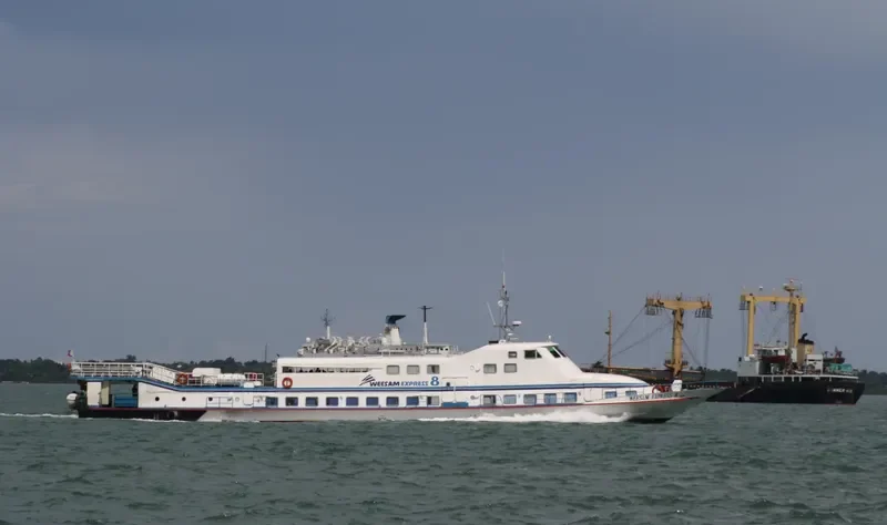 WEESAM EXPRESS 8 Passenger Ship IMO 9385465 photo 3