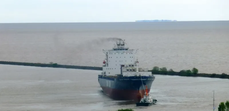 MATSON HAWAII Container Ship IMO 9386471 photo 9