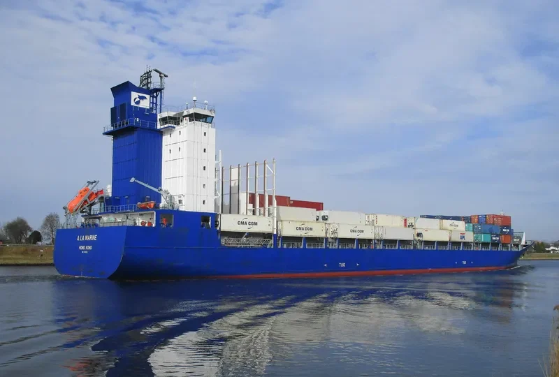A LA MARINE Container Ship IMO 9386524 photo 3