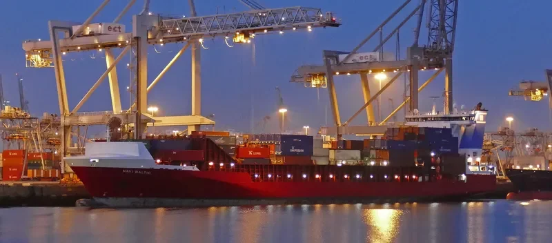NAVI BALTIC Container Ship IMO 9386718 photo 5