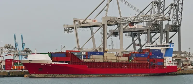 NAVI BALTIC Container Ship IMO 9386718 photo 6