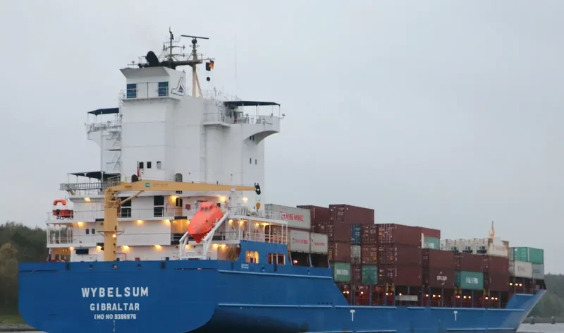 WYBELSUM Container Ship IMO 9386976 photo 6