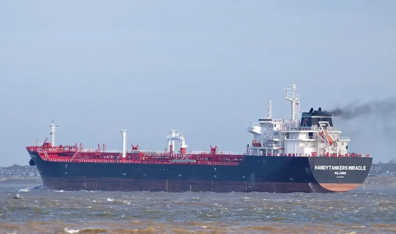 MIRACLE Tanker IMO 9387059 photo 8