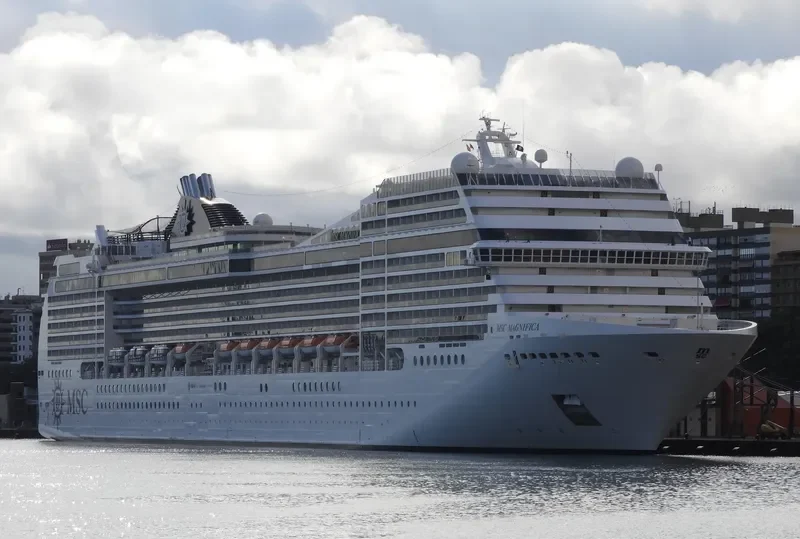 MSC MAGNIFICA Passenger Ship IMO 9387085 photo 8