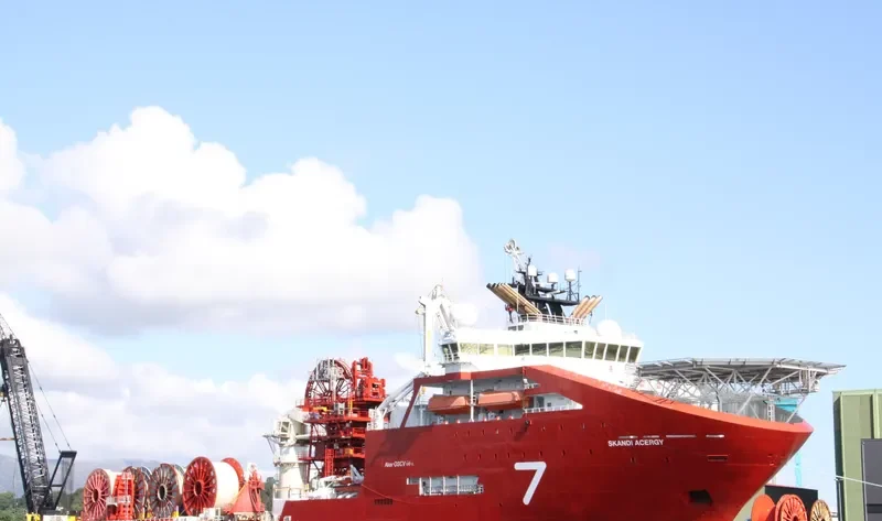SKANDI ACERGY Offshore Vessel IMO 9387217 photo 2