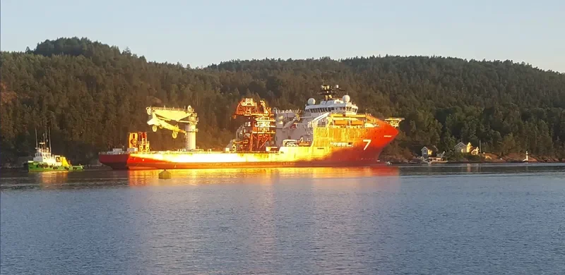 SKANDI ACERGY Offshore Vessel IMO 9387217 photo 4