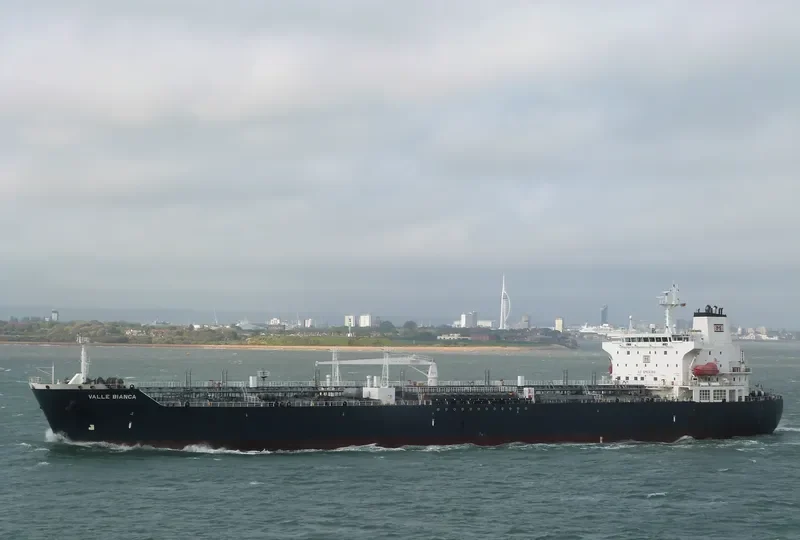 VALLE BIANCA Tanker IMO 9387580 photo 2