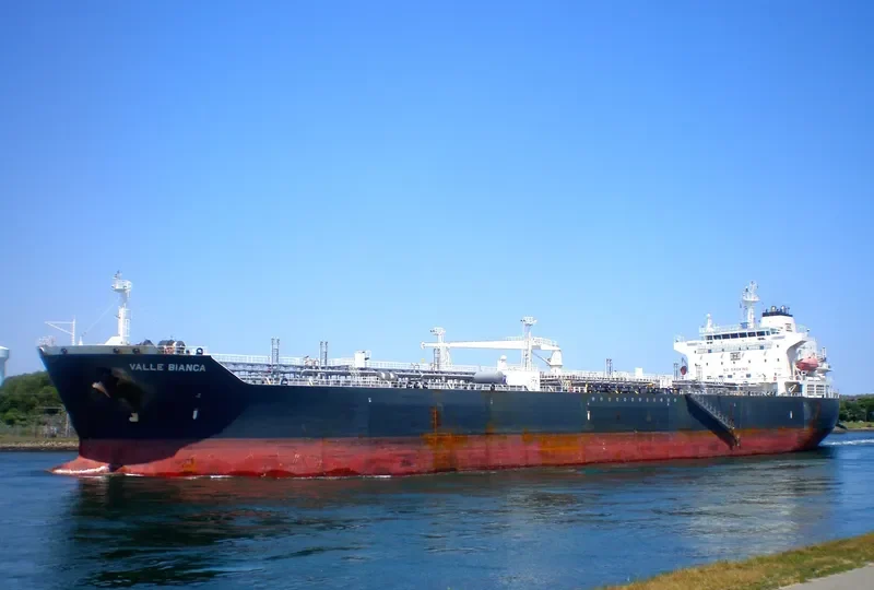 VALLE BIANCA Tanker IMO 9387580 photo 9