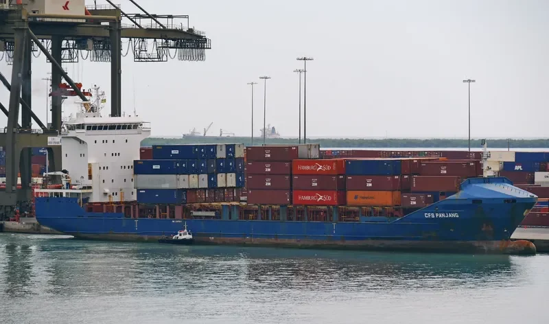 INGRID Container Ship IMO 9387607 photo 3