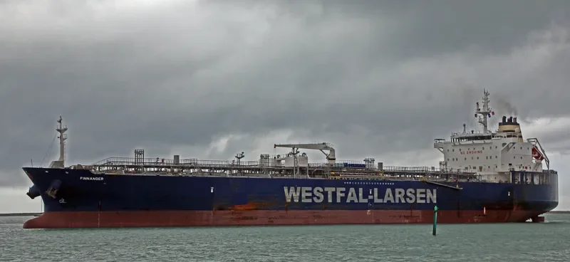 FINNANGER Tanker IMO 9387712 photo 7