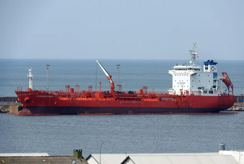 COMMENCEMENT Tanker IMO 9388211 photo 8