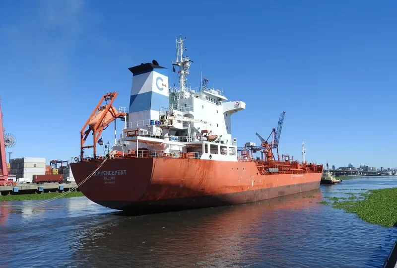 COMMENCEMENT Tanker IMO 9388211 photo 9