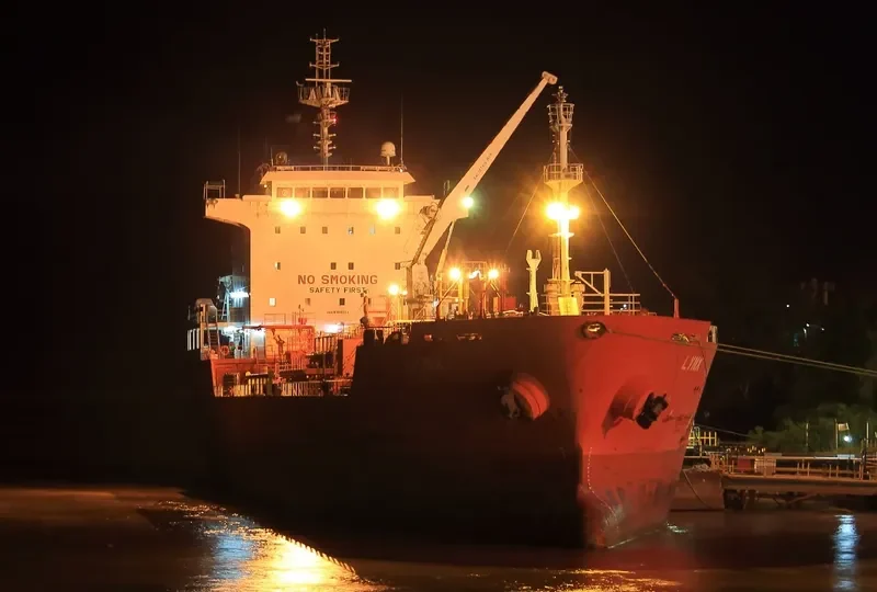 LYNX Tanker IMO 9388223 photo 3