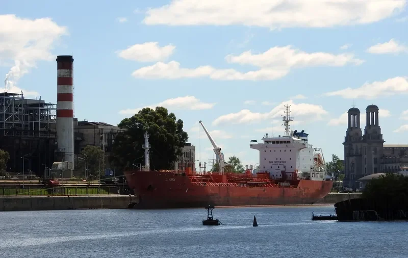 LYNX Tanker IMO 9388223 photo 9