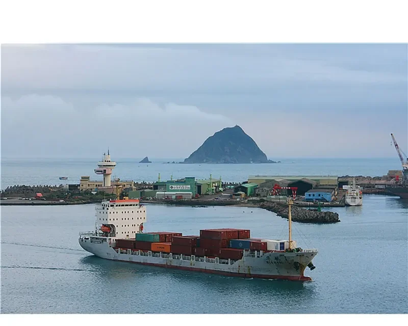HUA HANG 1 Container Ship IMO 9388285 photo 5