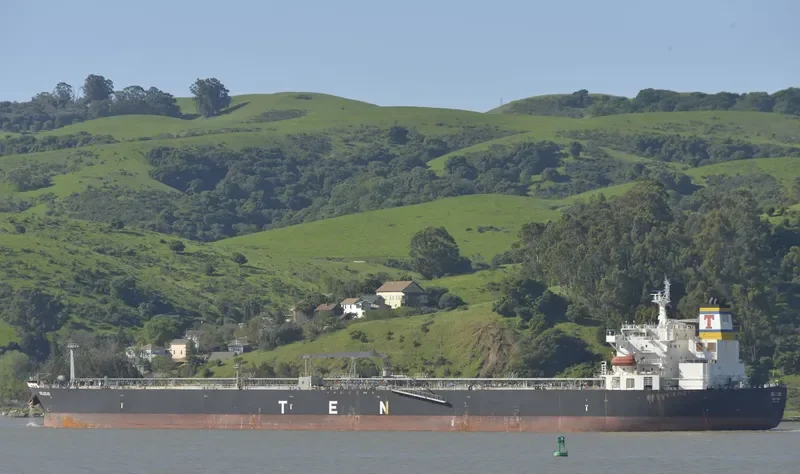 SELECAO Tanker IMO 9388297 photo 7