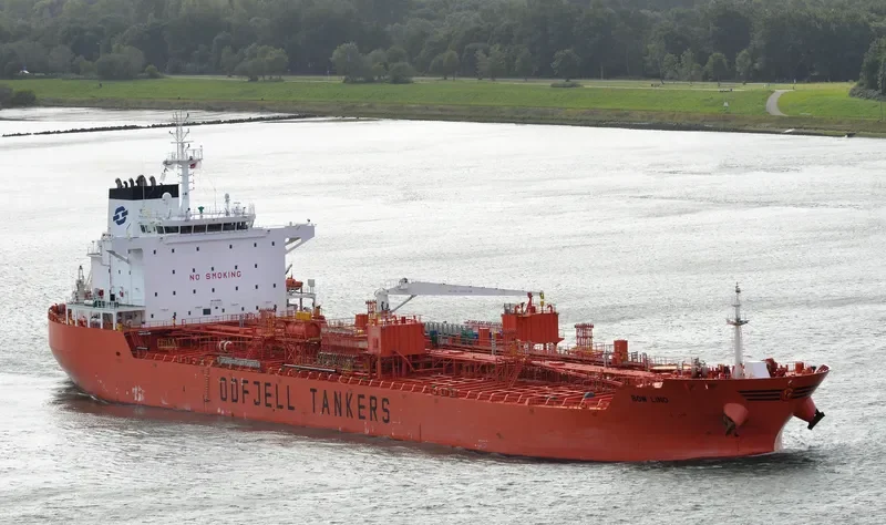 BOW LIND Tanker IMO 9388314 photo 2