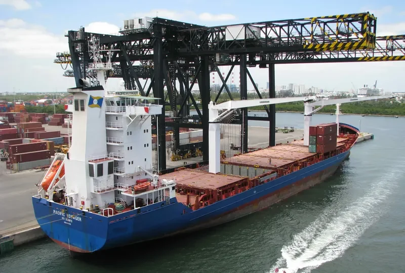 CONTSHIP RAY Container Ship IMO 9388338 photo 4