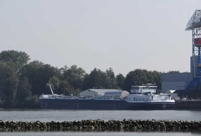 HANNA Tanker IMO 9388481 photo 2