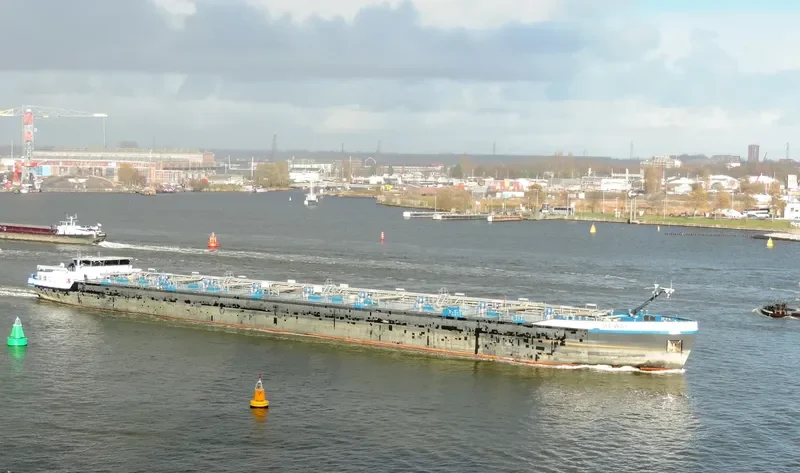 DESIRADE Tanker IMO 9388493