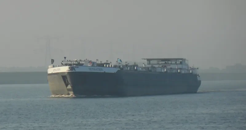 CHALLENGE Tanker IMO 9388508 photo 5