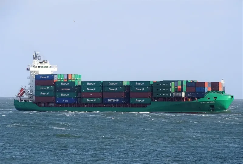 ELBCARRIER Container Ship IMO 9388510 photo 8