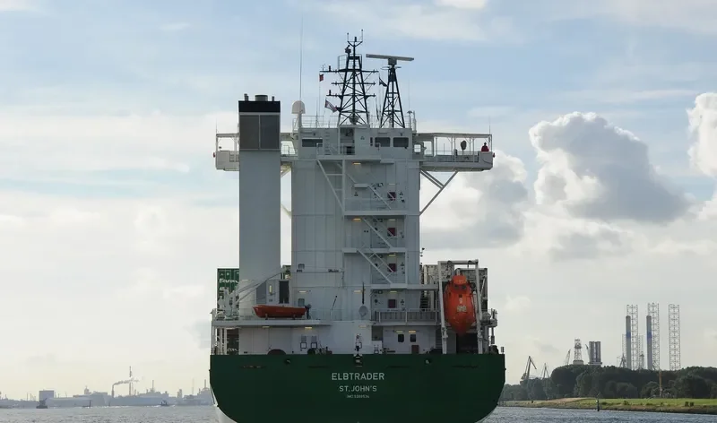 ELBTRADER Container Ship IMO 9388534 photo 2